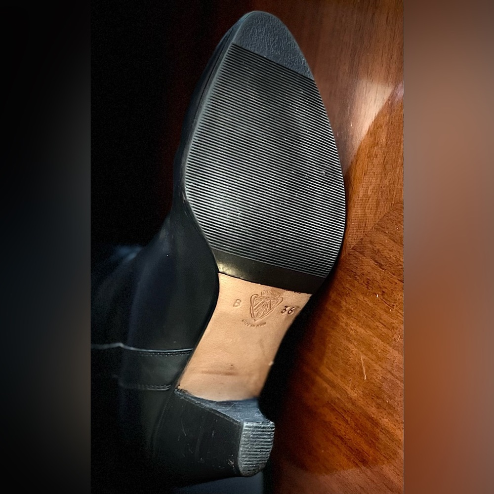 Gucci boots, European size 36 - Picture 2 of 7